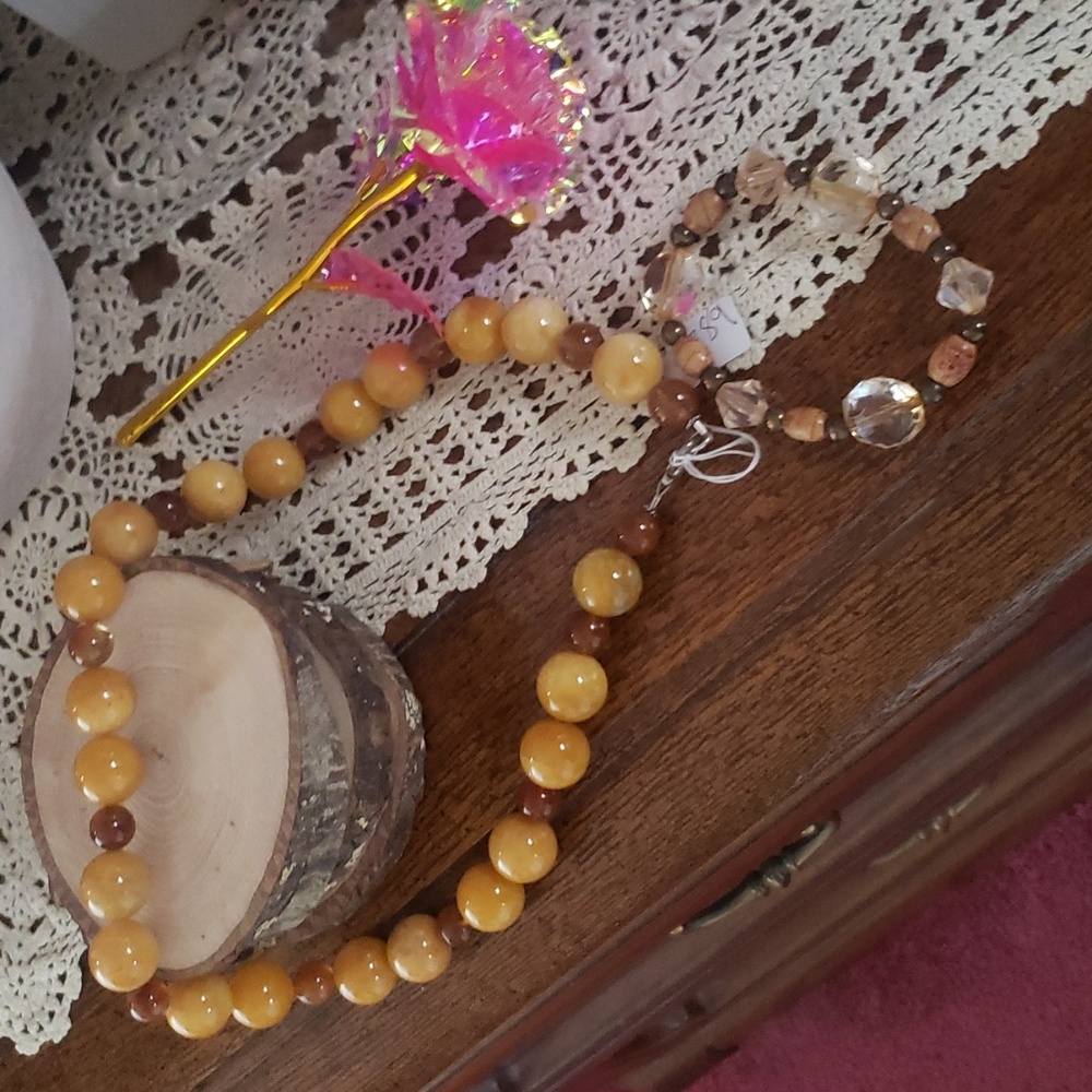 Vintage 1950 glass Beads smaller beads in between bundle with bracelet- stretchy